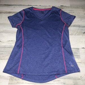 Champion 8 T-shirt size small purple quick dry